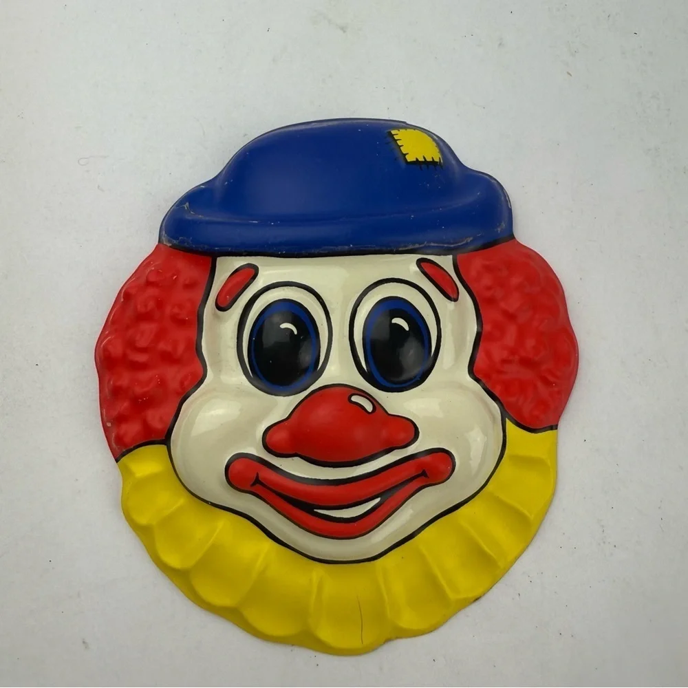 New Pop Tops Bakery Crafts Vintage Cake Topper Clown Creepy Cute